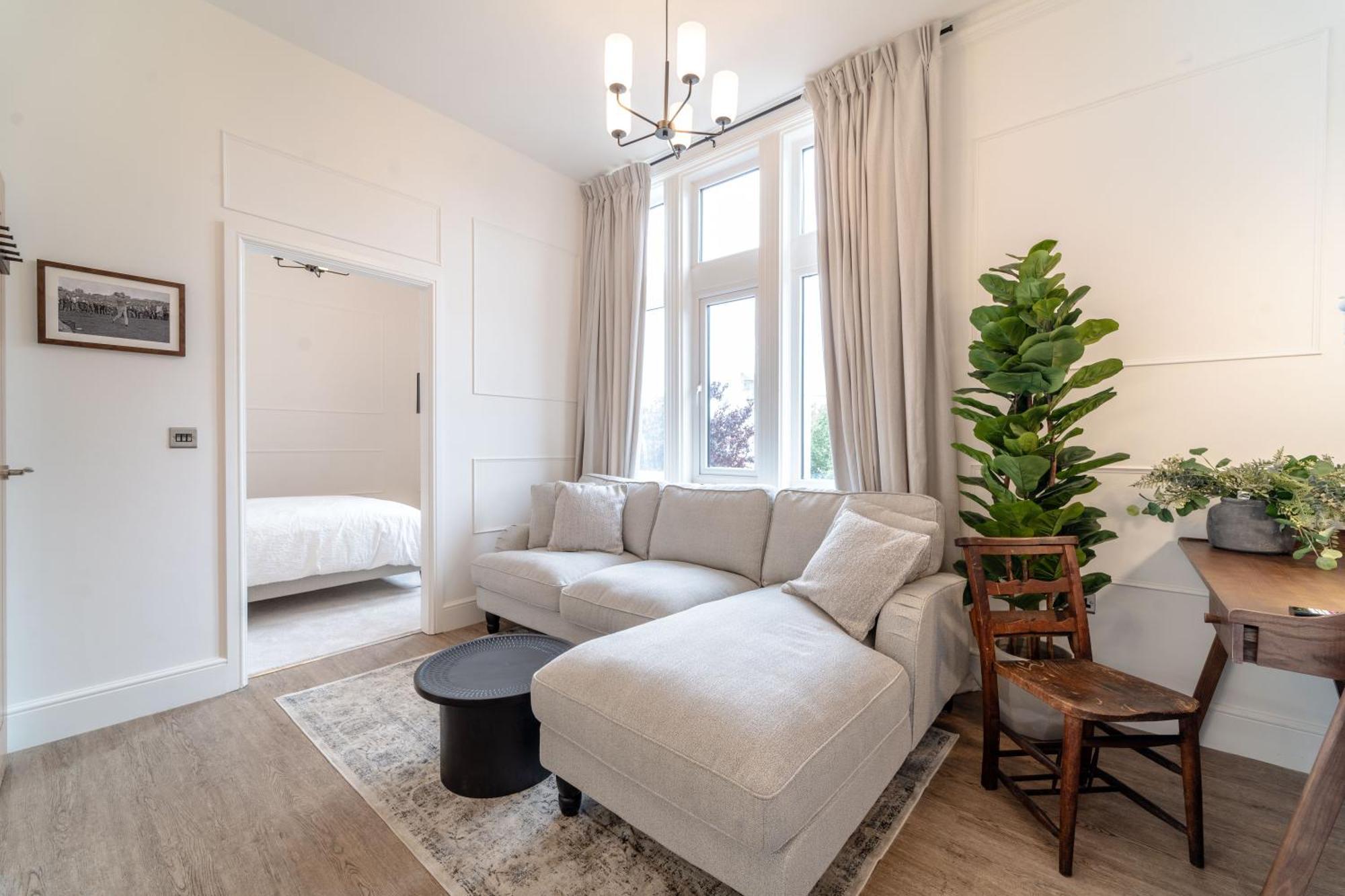 2 The Quadrant Luxury Apartments - 호이레이크 외부 사진
